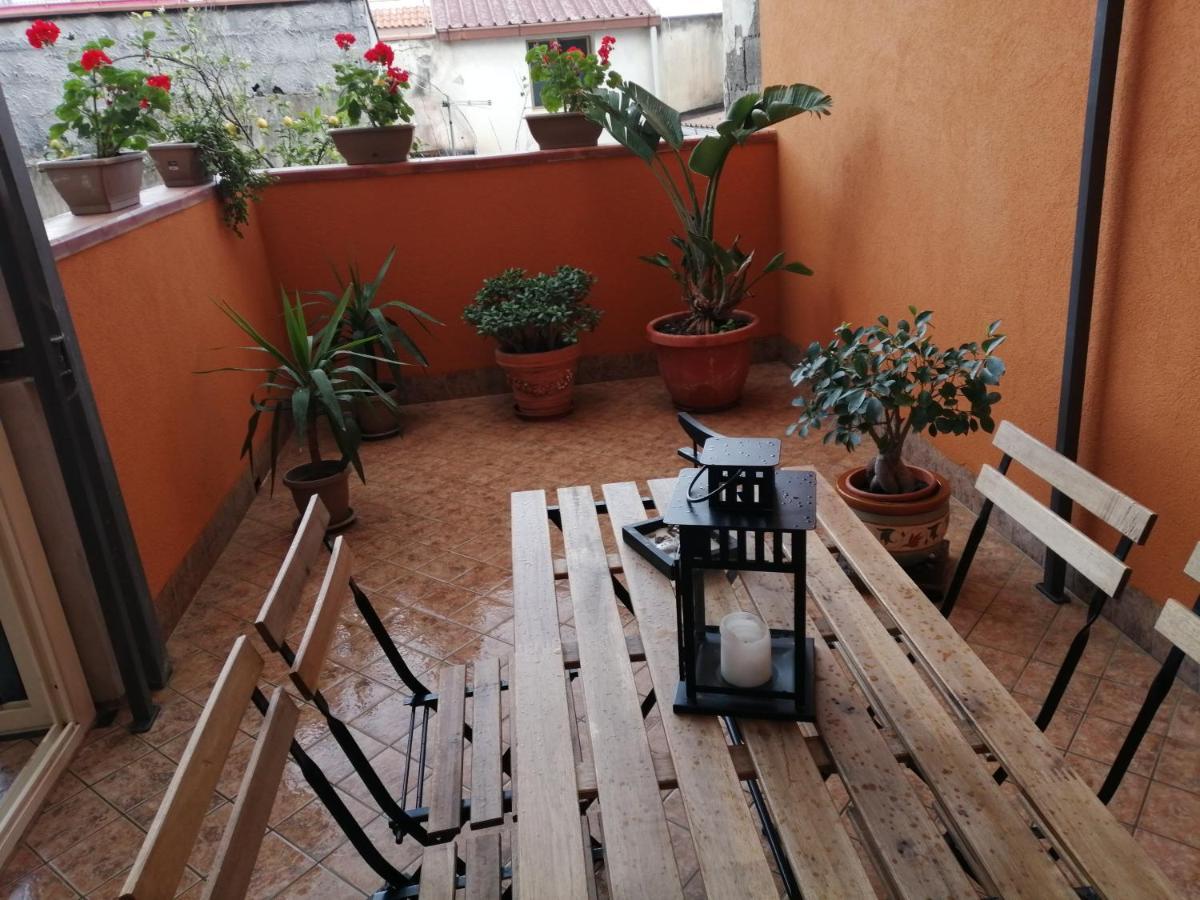カターニアLa Terrazza Zenアパートメント エクステリア 写真